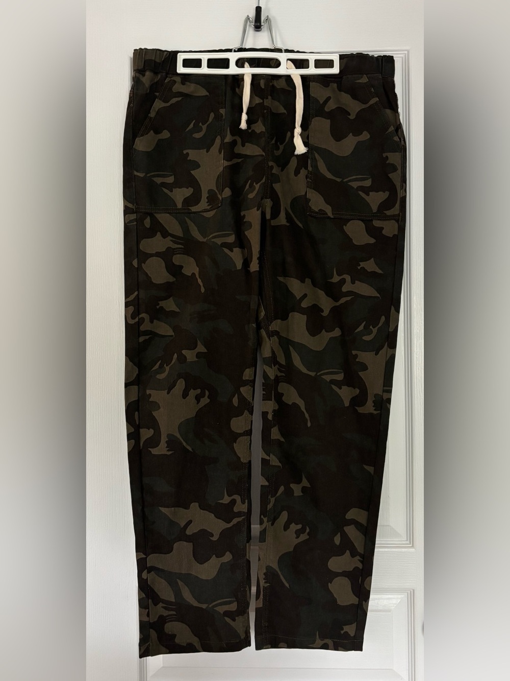 Men's Denim Camouflage Utility Pants - Dark Green Camo